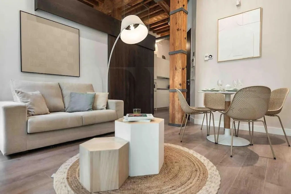 Eclectic & Elegant Apartment By Rems Malaga 0*,