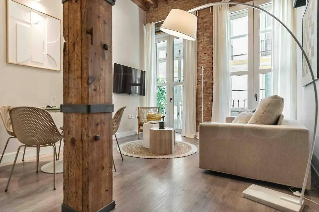 Eclectic & Elegant Apartment By Rems Malaga 0*,
