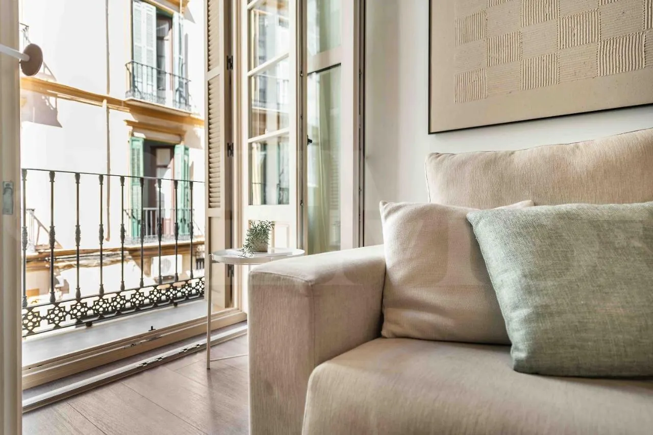 Eclectic & Elegant Apartment By Rems Malaga 0*,  Spain